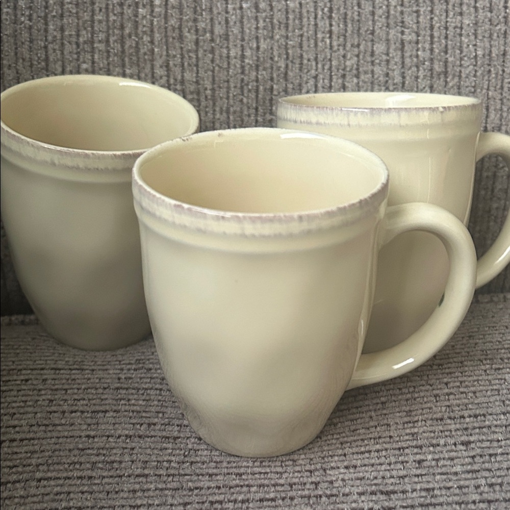 Classic Cream Stoneware Mug Set Vintage